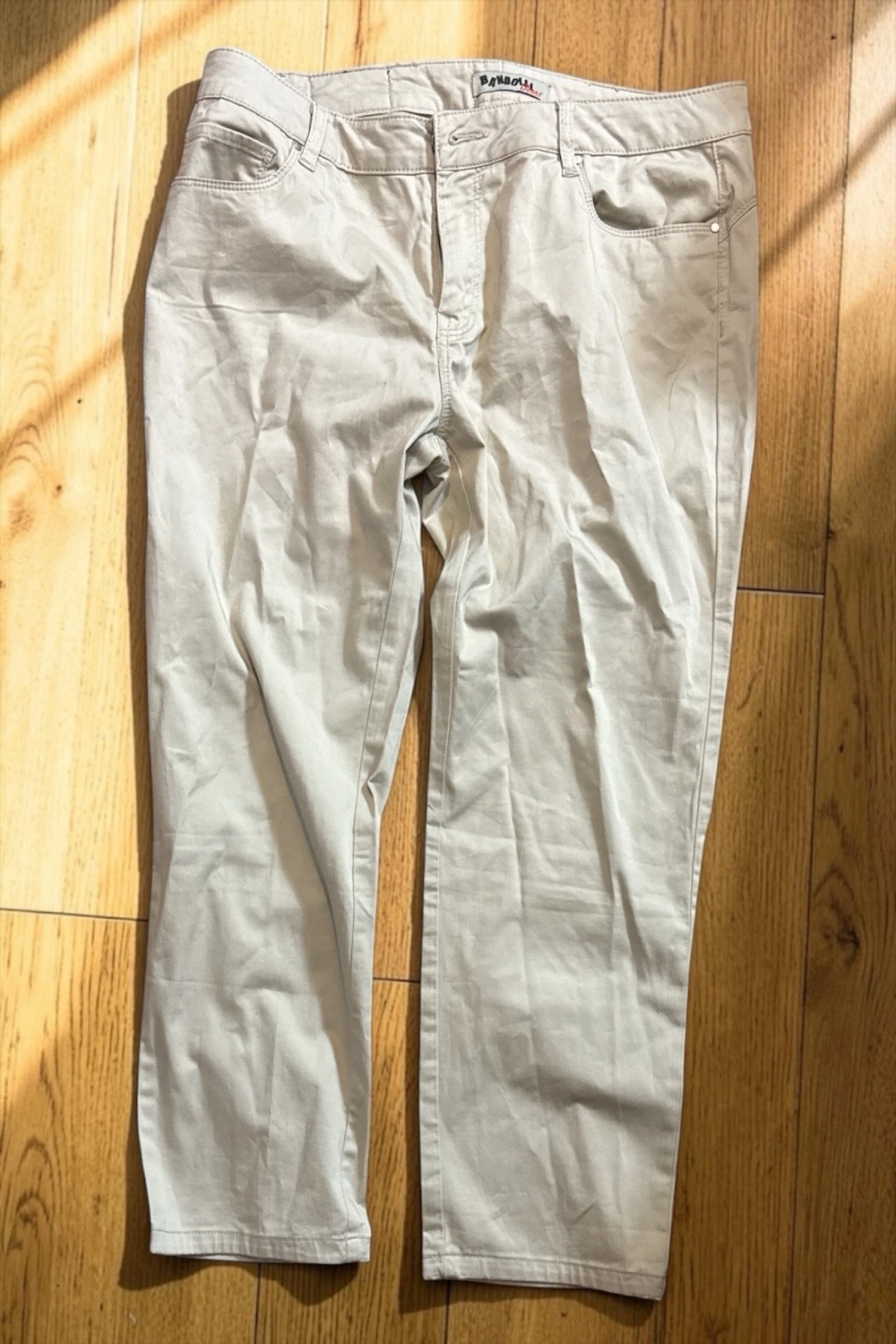 Pantalón Bandolli beige algodón elástico talla 48 XL muy buen estado